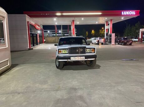 LADA (VAZ) 2107