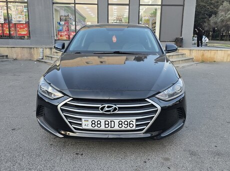Hyundai Elantra
