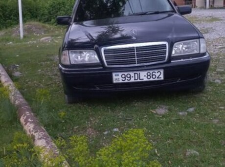 Mercedes C 220