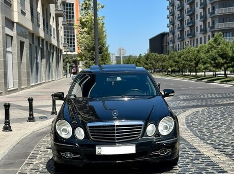 Mercedes E 320