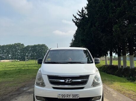 Hyundai H-1