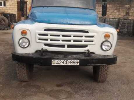 ZIL 130
