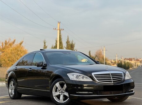 Mercedes S 250