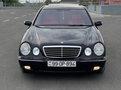 Mercedes E 240