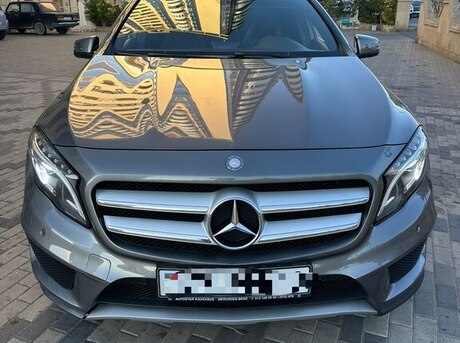 Mercedes GLA 250 4MATIC