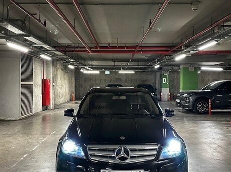 Mercedes C 250