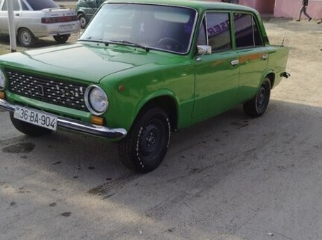LADA (VAZ) 21011