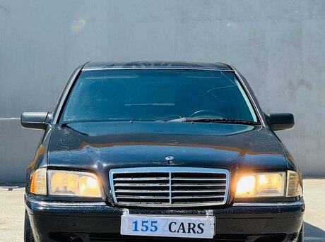 Mercedes C 180
