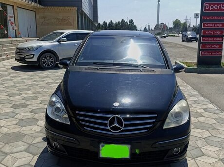 Mercedes B 170