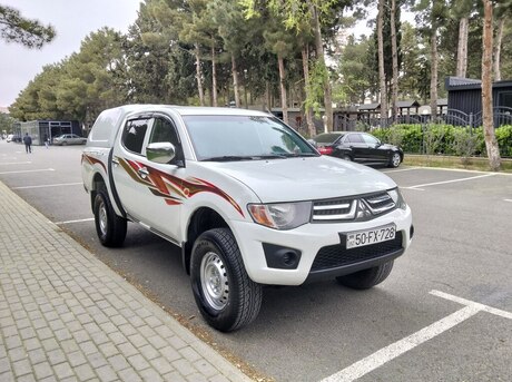 Mitsubishi L200