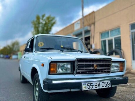LADA (VAZ) 2107