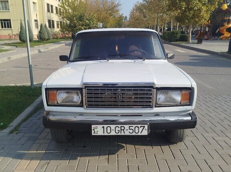 LADA (VAZ) 2107