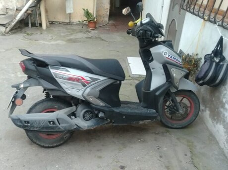 Yamaha RayZR Street Rally 125