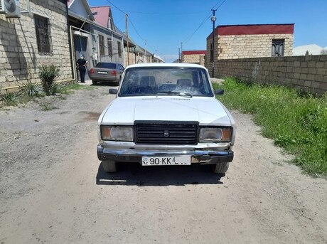 LADA (VAZ) 2107