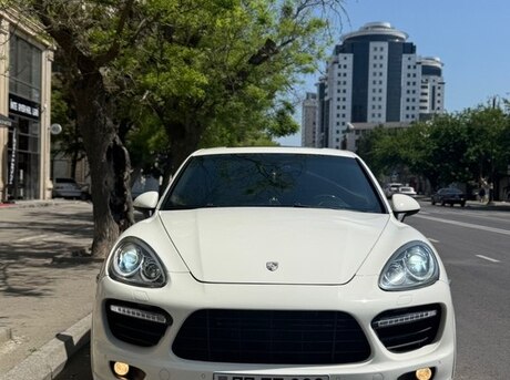 Porsche Cayenne S