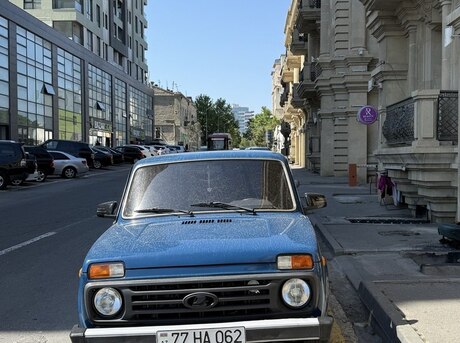 LADA (VAZ) Niva