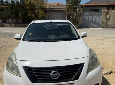 Nissan Latio