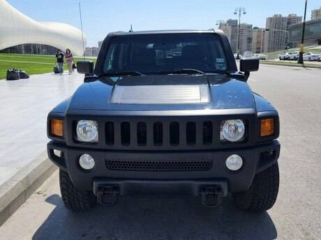 Hummer H3