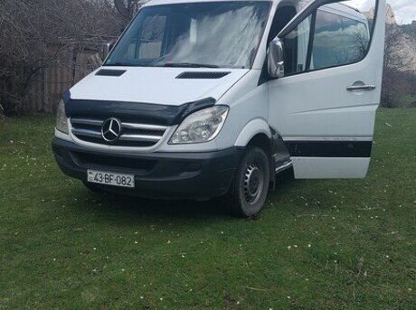 Mercedes Sprinter 311