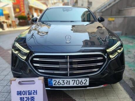 Mercedes E 300 4MATIC