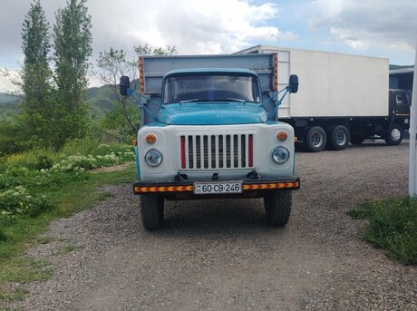 GAZ 53