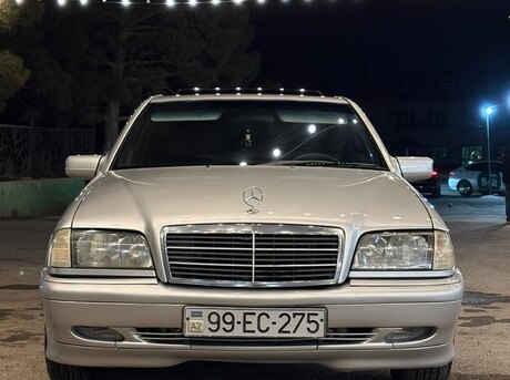 Mercedes C 220