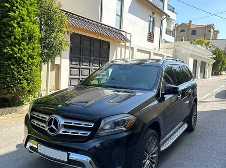 Mercedes GLS 450 4MATIC