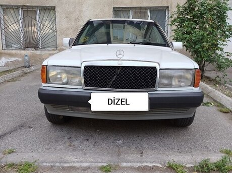 Mercedes 190