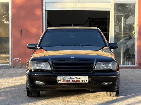 Mercedes C 220