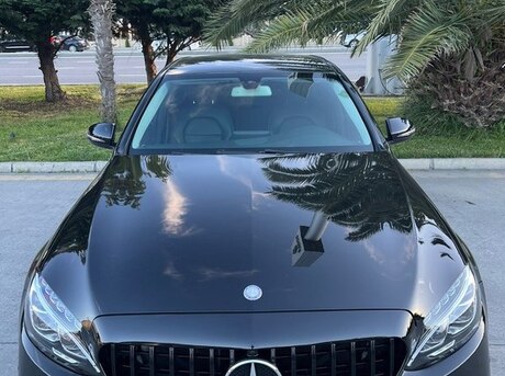 Mercedes C 300