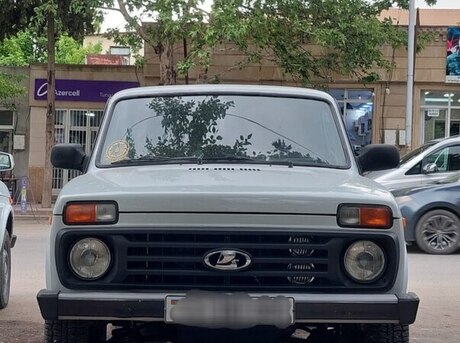 LADA (VAZ) Niva