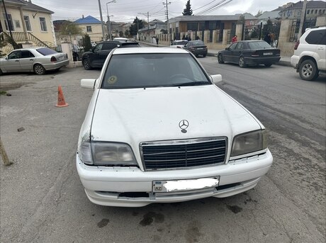 Mercedes C 220