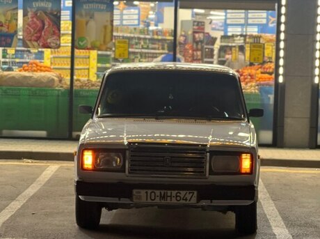 LADA (VAZ) 2107
