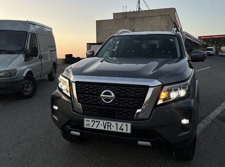 Nissan Navara