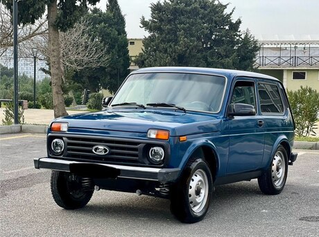 LADA (VAZ) Niva