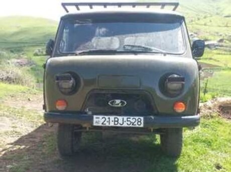 UAZ 452