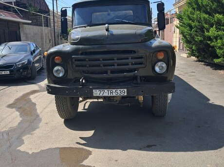 ZIL 130