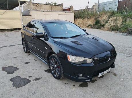 Mitsubishi Lancer