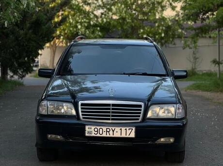 Mercedes C 180