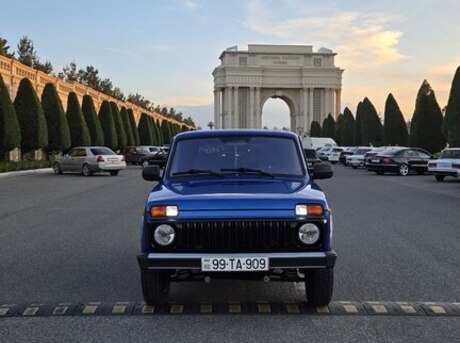 LADA (VAZ) Niva
