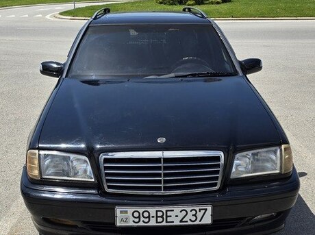 Mercedes C 220