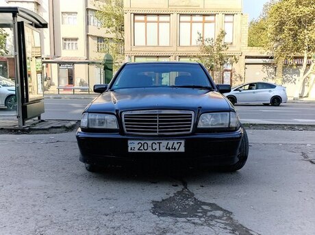 Mercedes C 180