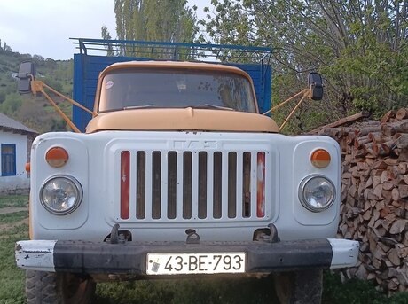 GAZ 53