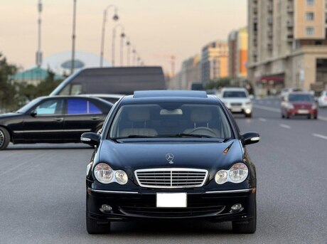 Mercedes C 280