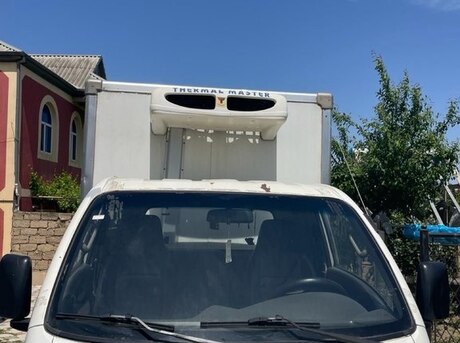 Hyundai H 100