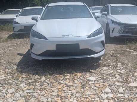 BYD Seal 05