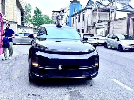 Li Auto L9