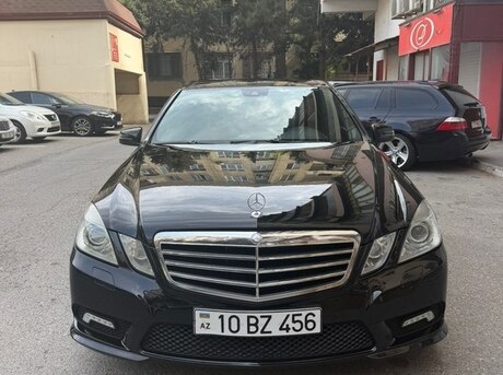 Mercedes E 300