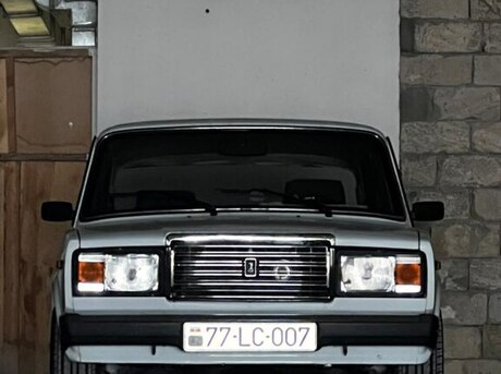 LADA (VAZ) 2107