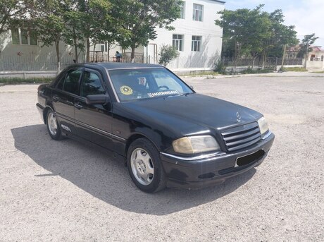 Mercedes C 220